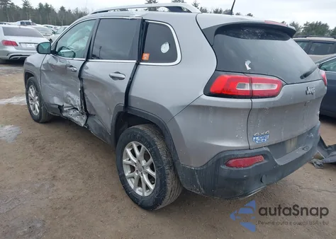 2016 Jeep Cherokee Latitude z USA, uszkodzony, nr VIN 1C4PJMCS5GW206325